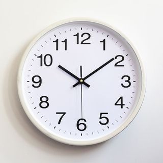 Đồng hồ treo tường tròn kim trôi trang trí REDEPCHAT68 - Đường kính 30cm