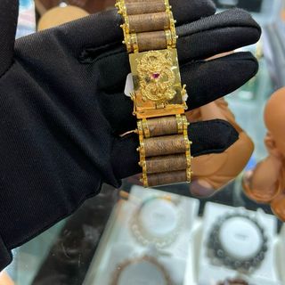 Vòng đơn Trầm Hương Thiên Nhiên Phong Thủy đốt trúc xe tăng vàng 18k Super VIP