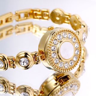 Đồng hồ nắp bậc mới lên tau siêu sang