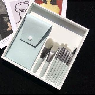Bộ cọ trang điểm cá nhân 8 cây kèm bao da 70g chính hãng