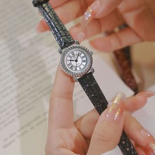 Đồng hồ da nữ mới nhé