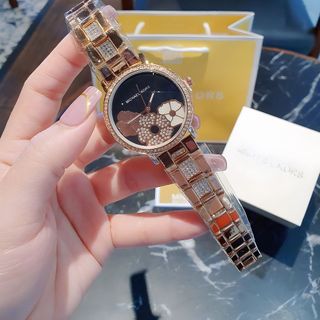 ĐỒNG HỒ XI NỮ THỜI TRANG M.K 3 HOA GIÁ MỚI