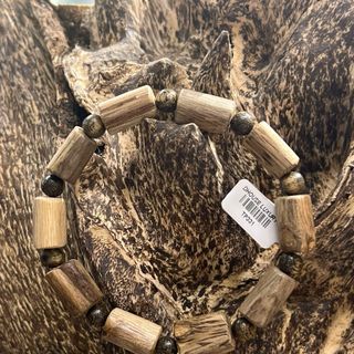 Vòng Trầm Hương Phong Thủy Thiên Nhiên đơn đốt trúc cho Nam Cao Cấp