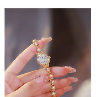 Đồng hồ lắc nhỏ