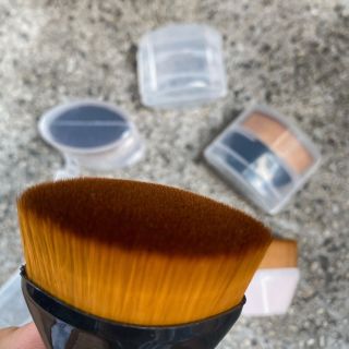 Cọ trang điểm tán kem nền dạng lỏng không để lại dấu vết ( hộp Meka)