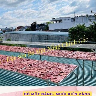 Bò 1 Nắng Tặng Muối kiến vàng loại đặc biệt.