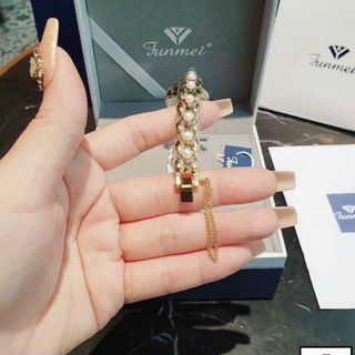 SET ĐỒNG HỒ NỮ NGỌC TRAI CHÍNH HÃNG FUNMEI + HOA TAI A9