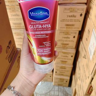 Dưỡng Thể Vaseline 70x Pro-Age Restore Gluta-Hya Serum Burst Lotion 300ml Chính Hãng