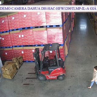 Camera Thân Ngoài Trời 2MP Dahua HAC-HFW1200TLMP-IL-A Tích Hợp Mic, Đèn LED Trợ Sáng 40m
