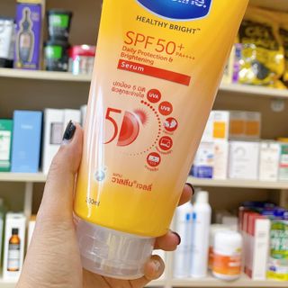Sữa Dưỡng Thể Trắng Da Toàn Thân Chống Nắng Vaseline Healthy Bright Sun + Pollution Protect SPF 50+ PA++++ 300ml