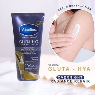 Sữa Dưỡng Thể Trắng Da Ban Đêm Vaseline Healthy Bright Gluta-Hya Serum Burst Lotion 300ml Chính Hãng