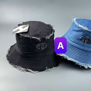 Mũ bucket chữ D màu đen CQ giá sỉ
