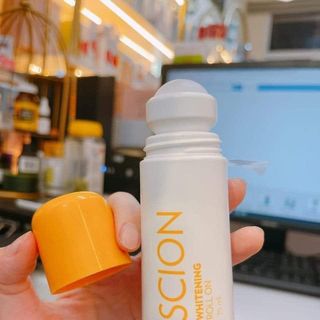 Lăn Khử Mùi Scion Whitening Roll On 75ml Chính Hãng