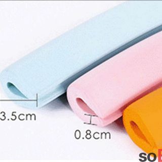 CUỘN DÂY CAO SU BỌT BIỂN DÁN BỌC GÓC CẠNH BÀN