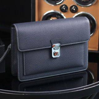 CLUCK VI CẦM TAY NAM NỮ likeauth Fullbox