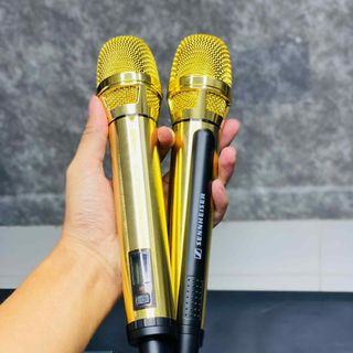 Micro Đầu Thu 4 ĂngTen SKM9000 Sóng UHF, Chất Âm Trong Trẻo, Chi Tiết Sáng