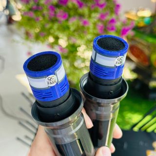 Micro Đầu Thu Lớn SHUARE UR-39D - Micro Không Dây Karaoke, 4 Râu Bắt Sóng Xa 100M Karaoke Hội Nghị Sân Khấu Gia Đình, Dùng Được Cho Tất Cả Loa Kéo