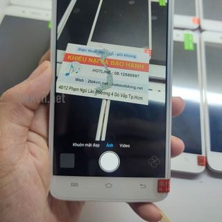 Điện thoại cảm ứng vivo y55 ram 2/16G  chính hãng vỏ đẹp - sỉ 50c giá 410