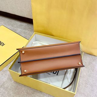 TÚI FD  VỀ DÒNG AUTH VIP 1-1 TRANDY LLXURY,Kt : 33-*23*13cm