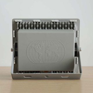 Đèn Pha Năng Lượng Mặt Trời Blue Carbon BCT-WW4.0 Công Suất 300W - Khung Nhôm Mặt Kính Cường Lực - Chip LED Cree USA - Bảo Hành 5 Năm