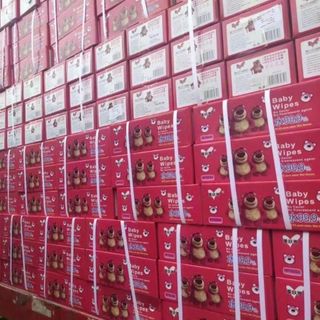 Hộp 10 gói khăn giấy ướt siêu xinh hot trend Gấu Dâu Losto