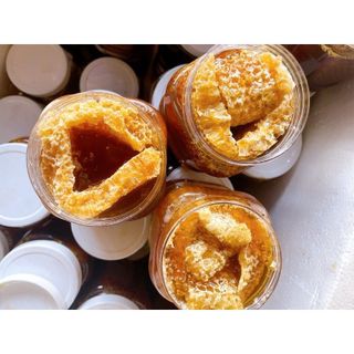 Mật Ong nguyên sáp hủ 1kg