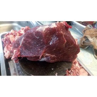 THỊT ĐÙI NAI TƯƠI CÓ DA Cấp Đông 1kg (giao tphcm)