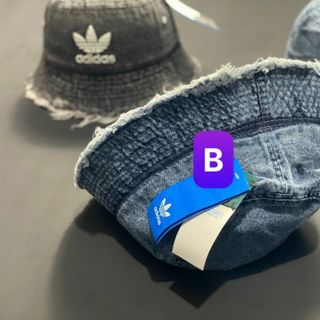 Nón bucket kí hiệu,chữ adi das CQ