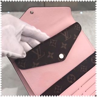 Ví dài cầm tay hàng hiệu LV replica 1:1