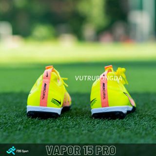 Giày đá bóng Vapor 15 Pro