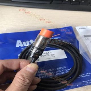 Cảm biến tiệm cận PR18-8AC Hàng nhập khẩu - LH.ZaIo.O.9.2.2.8.6.I.9.9.5