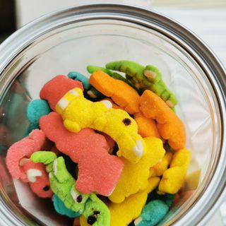 Kẹo dẻo hình cá sấu dễ thương