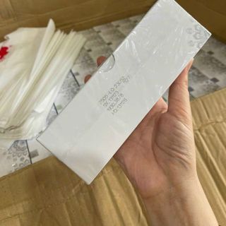 Dung dịch Linh hương tem nguyên date mới chính hãng 100% 
💰103k
