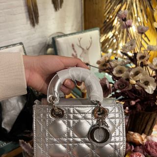 Túi chữ D ngang lì mịn siêu xinh