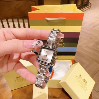 ĐỒNG HỒ NỮ TRUNG CẤP C.OACH VUÔNG MINI 2