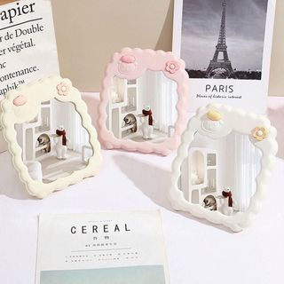 Gương để bàn hình cừu hoa