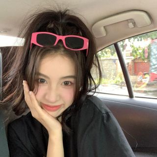 Kính thời trang cá kính