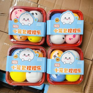 Con bóp bánh mochi- hộp 4 cái