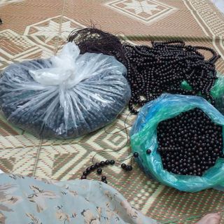 Vòng gỗ trắc các ly