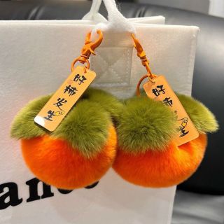 MÓC KHÓA QUẢ ĐÀO LÔNG