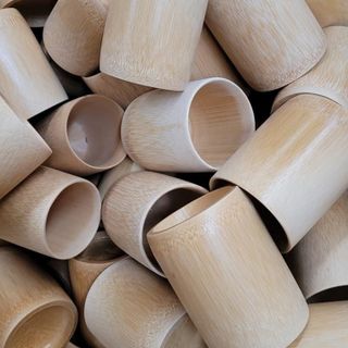 CỐC TRE UỐNG NƯỚC - LY TRE DECOR CẮM HOA CỐC UỐNG TRÀ CHỐNG NÓNG BẰNG TRE TỰ NHIÊN