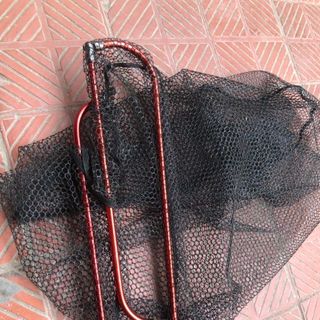 Mặt vợt tam giác gấp gọn tiện dụng