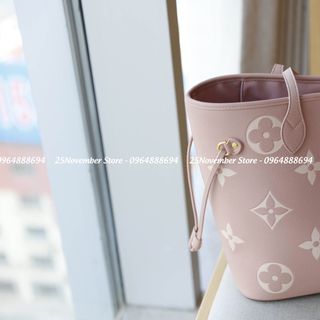 𝐓𝐔́𝐈 𝐗𝐀́𝐂𝐇 Nữ Cao Cấp 𝐍𝐄𝐕𝐄𝐑𝐅𝐔𝐋𝐋 𝟐𝟎𝟐𝟑 size: 31*28*14cm màu : hồng