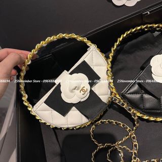 𝐓𝐮́𝐢 𝐗𝐚́𝐜𝐡 Nữ Cao cấp 𝟐𝟒𝐂 𝐂 𝐋 𝐔 𝐓 𝐂 𝐇 𝐒𝐏𝐒𝐋 Màu Sắc :Trắng size: 16cm