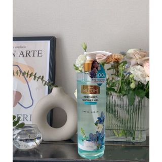 Sữa Tắm Nước Hoa Cindy Bloom 640g