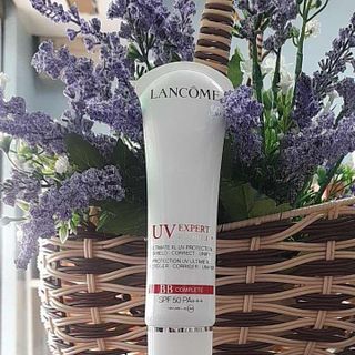 Kem Chống Nắng Dưỡng Ẩm Đa Năng Lan.côme Uv Expert Aqua.gel Defense Spf50+ 30ML