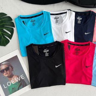 Crop top nữ just do it 53k Phom chất chuẩn đẹp Size m.l.xl.xxl Ri 2222 Tách nửa ri được mới nhất 2024 Thể Thao cao cấp Siêu Đẹp Giá Sỉ,