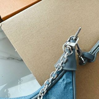 Túi xách quảng châu Loop Full 2 Box - 03B5286 (Chuyên sỉ túi xách sll, balo, ví, thắt lưng, túi Laptop)