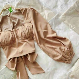 ÁO NỮ TIỂU THƯ NƠ SAU TAY PHỒNG CÓ MÚT - AUSA HOUSE
