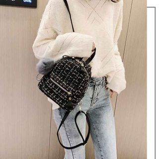 BALO NỮ MINI VẢI DẠ KIM TUYẾN KÈM CỤC BÔNG - AUSA HOUSE